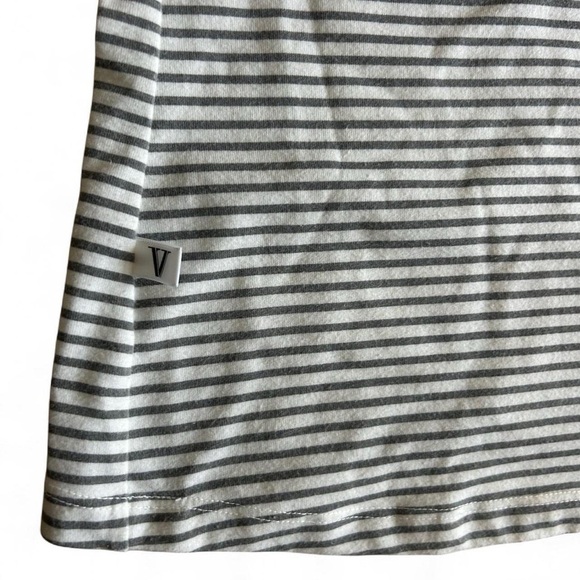Alabama Striped V-Neck Tee – Soft & Oversized Fan Favorite – Size S - Picture 5 of 7